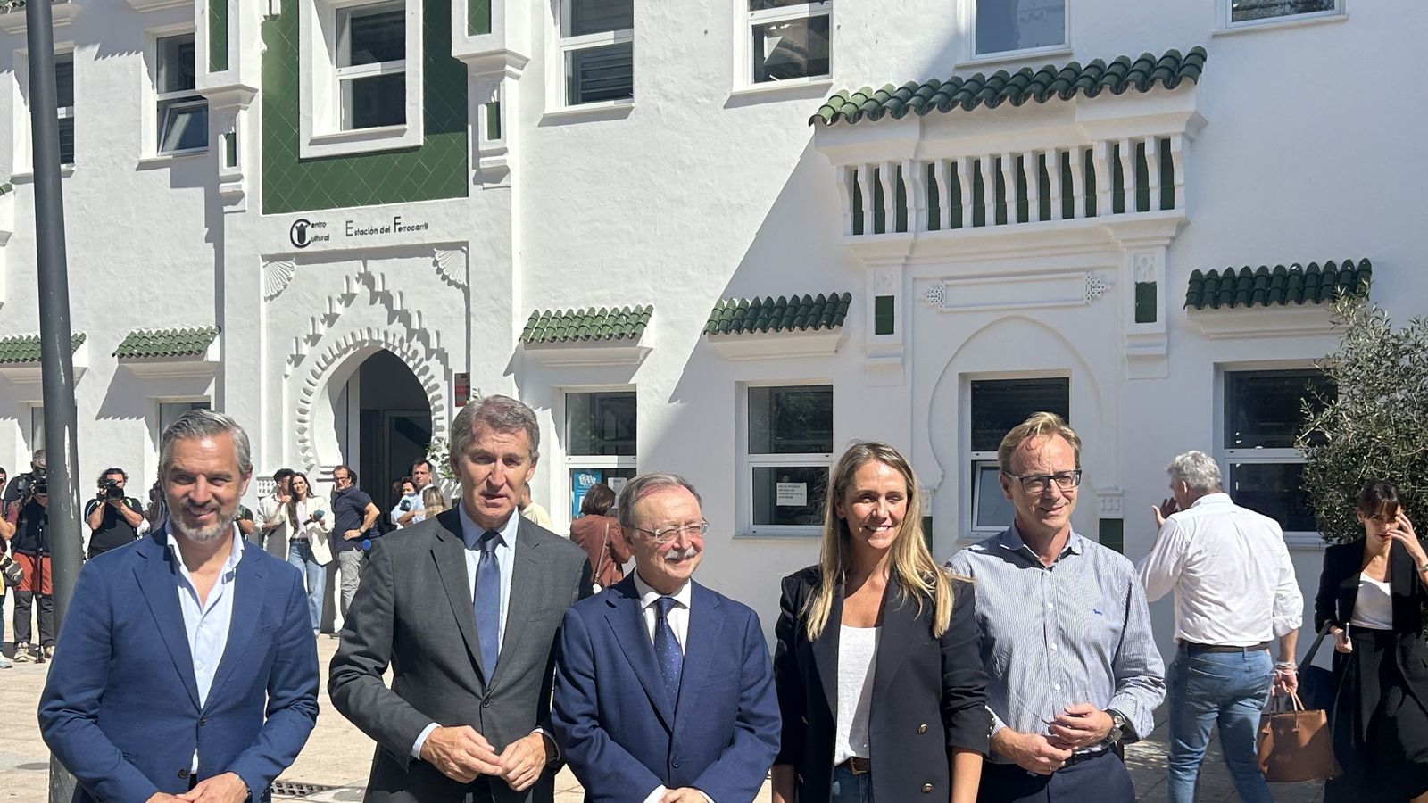 Feijóo promete "recuperar la normalidad" de Ceuta y movilizar el Ejército ante cualquier "crisis" territorial