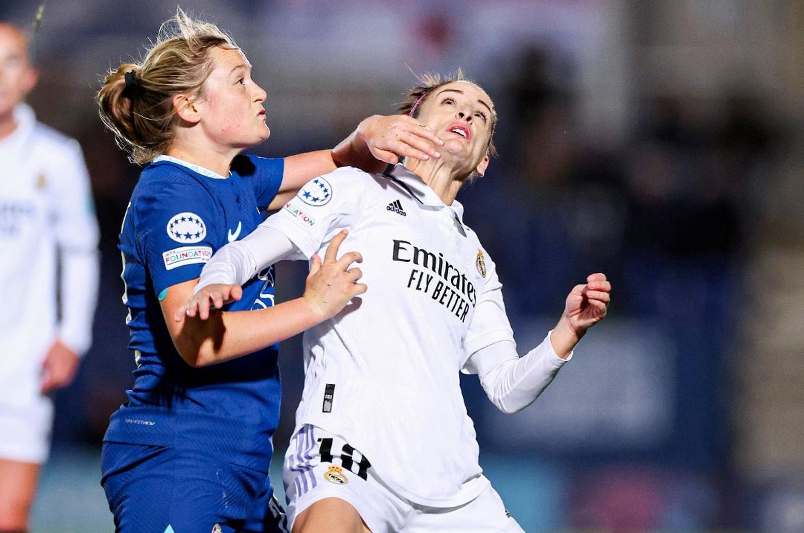 Esther ante el Chelsea