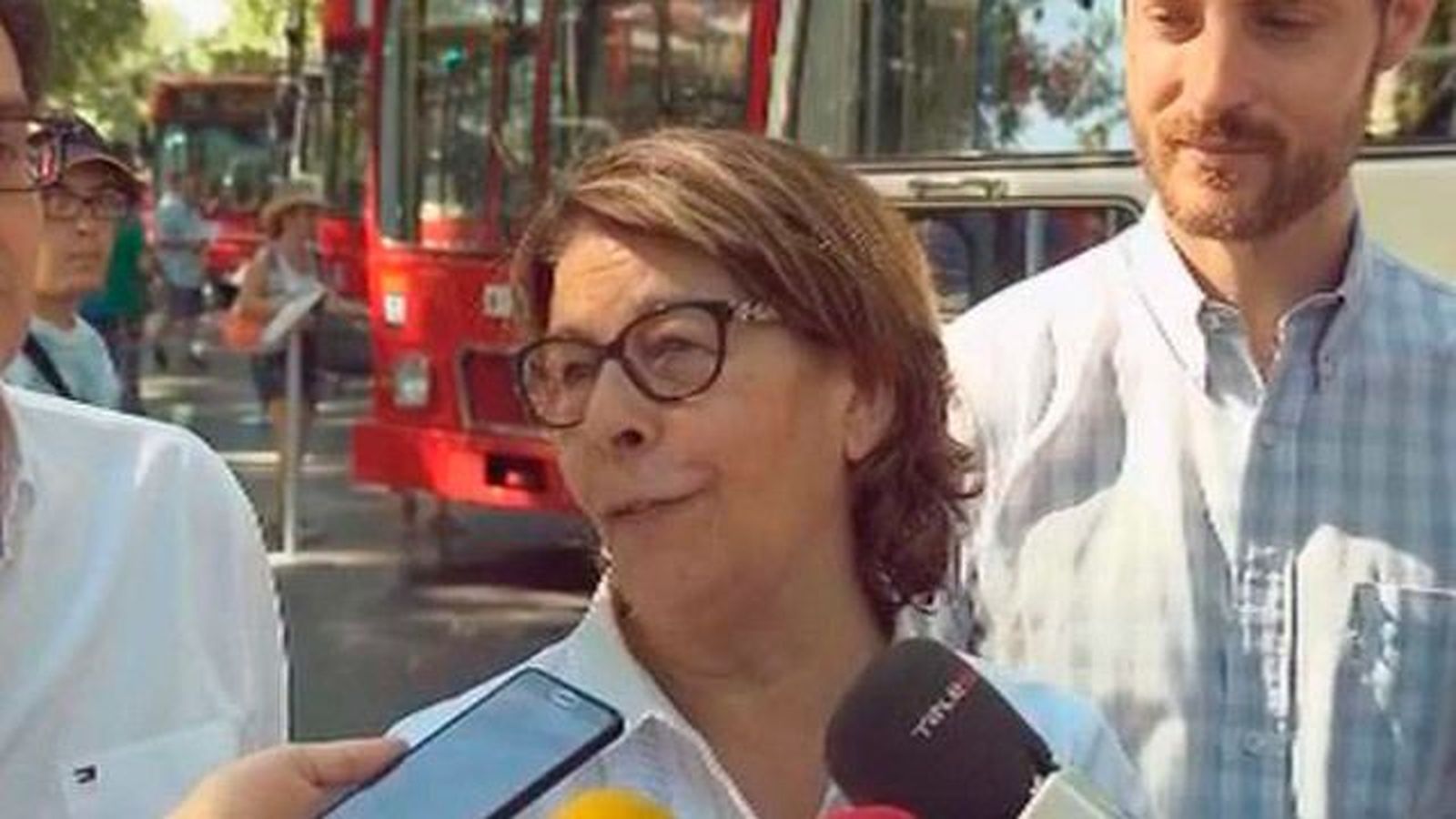 Sabanés: El Ayuntamiento invertirá en innovación de la flota de autobuses de la EMT