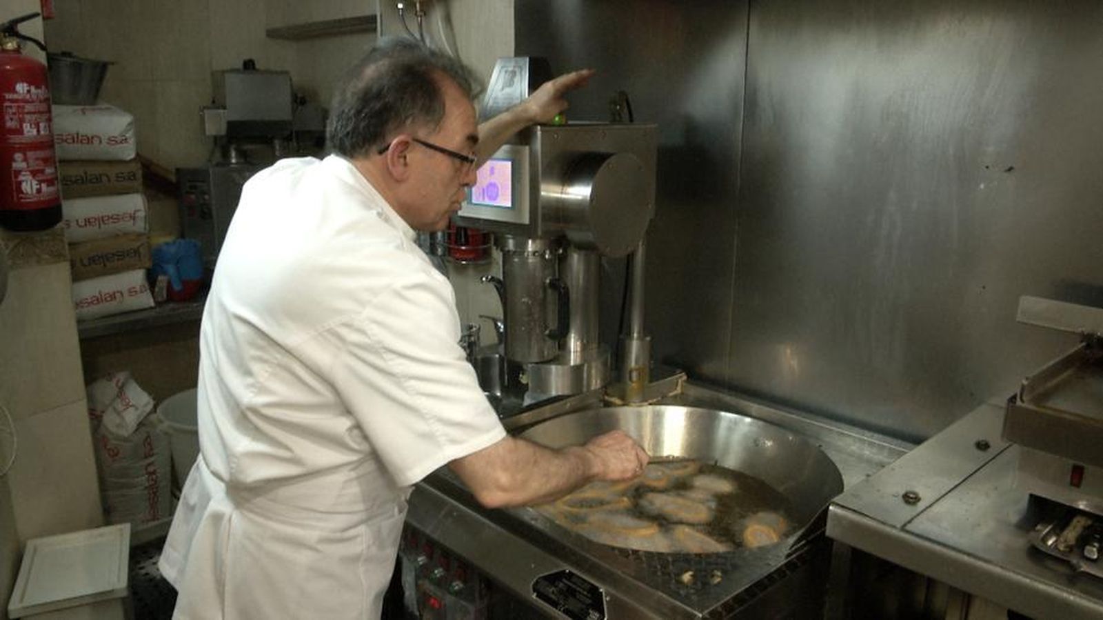 El aceite de freír los churros podría acabar como combustible para la aviación
