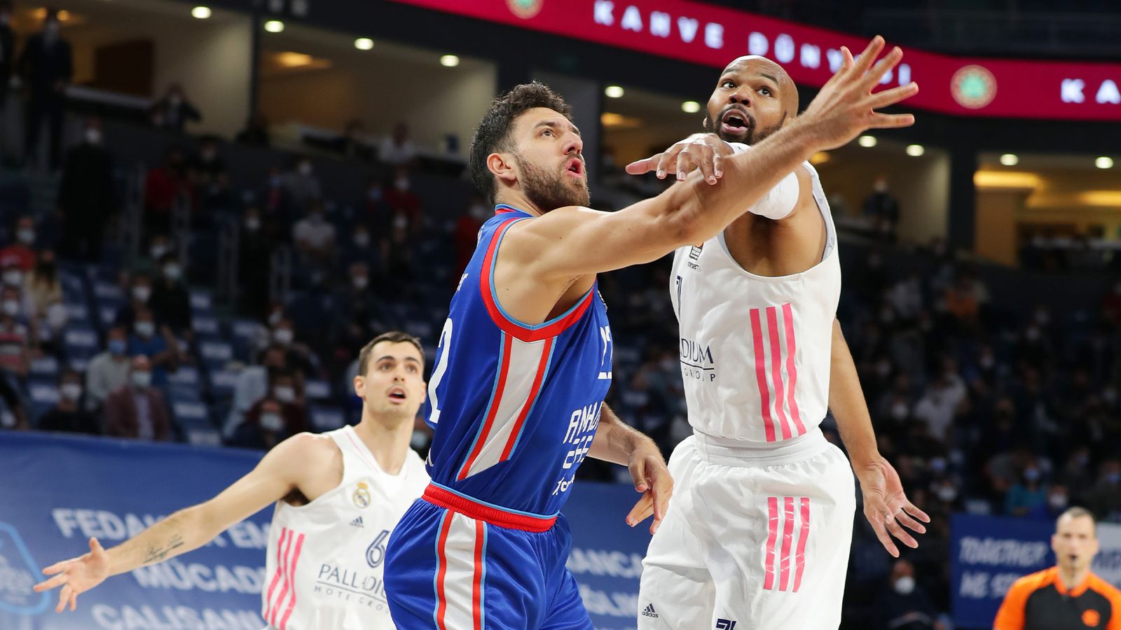 Efes - Real Madrid