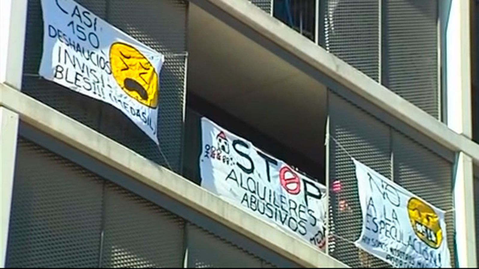 Los desahucios bajaron en Madrid a la mitad en 2020
