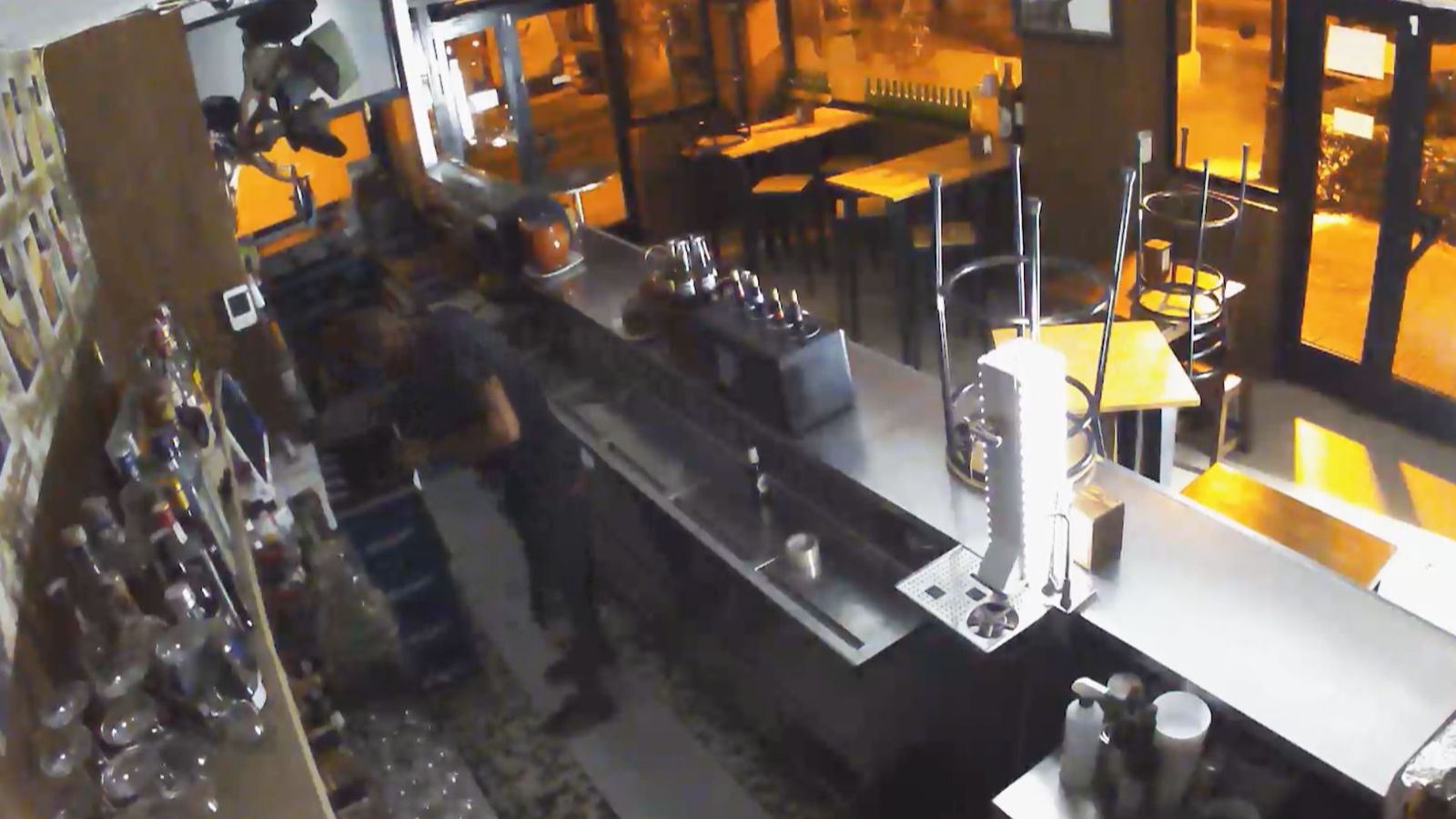 Roban por cuarta vez en un comercio de Alcorcón