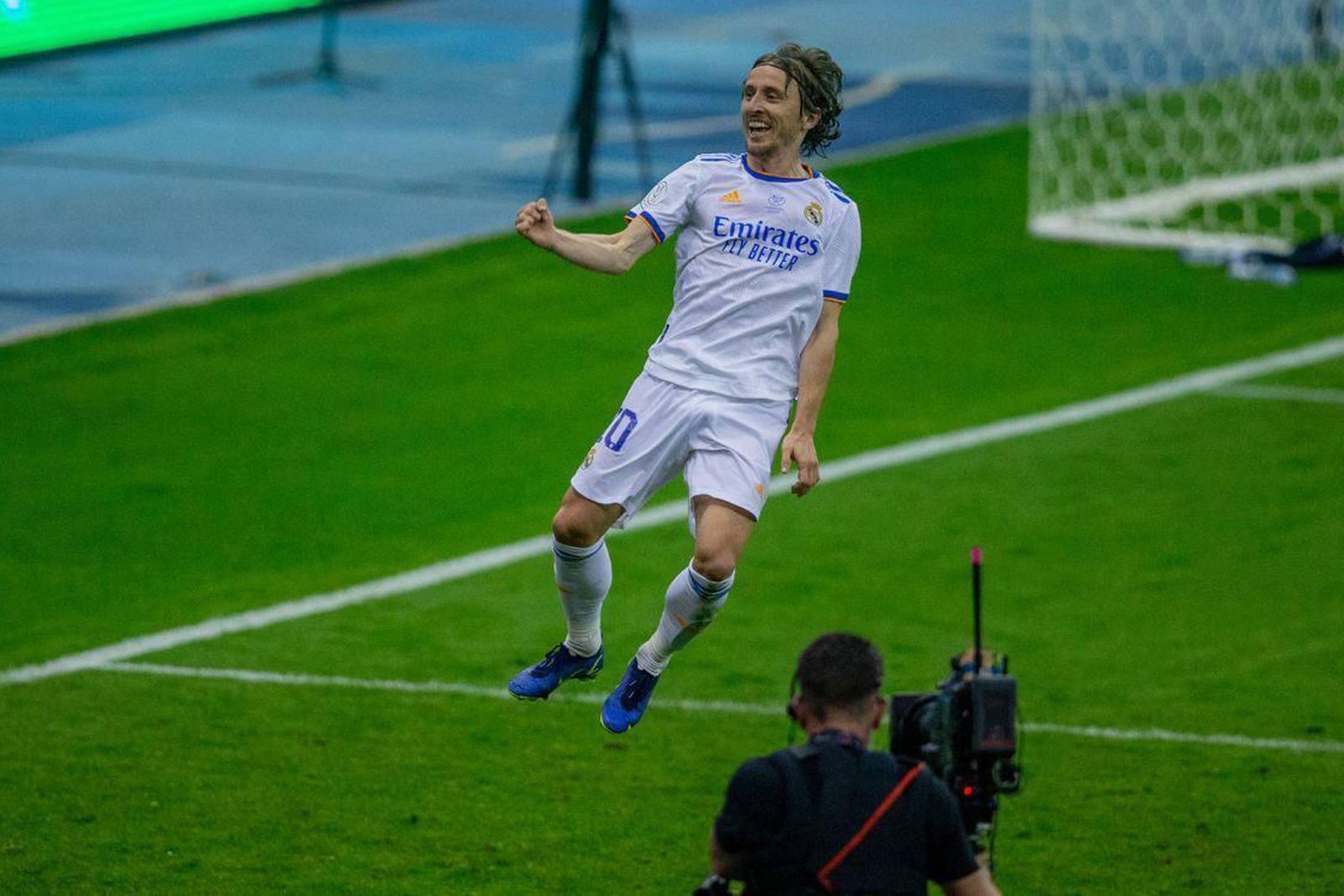 Modric celebrando un gol