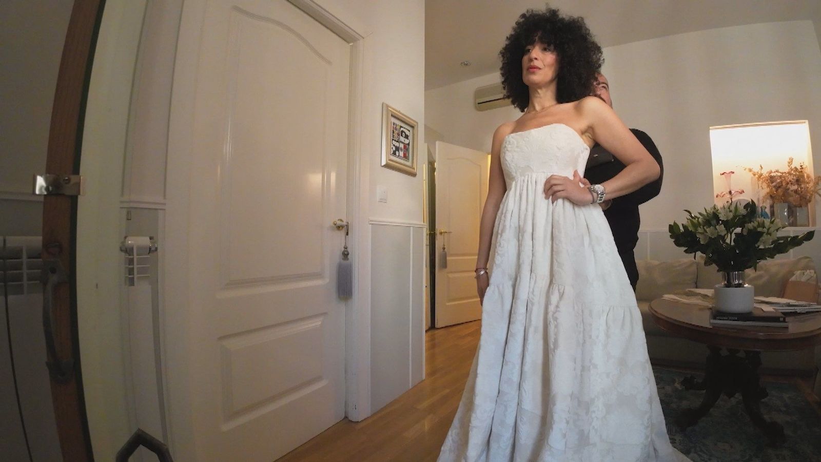 Asistimos a una prueba de novia con Armiche Rodríguez, diseñador de moda