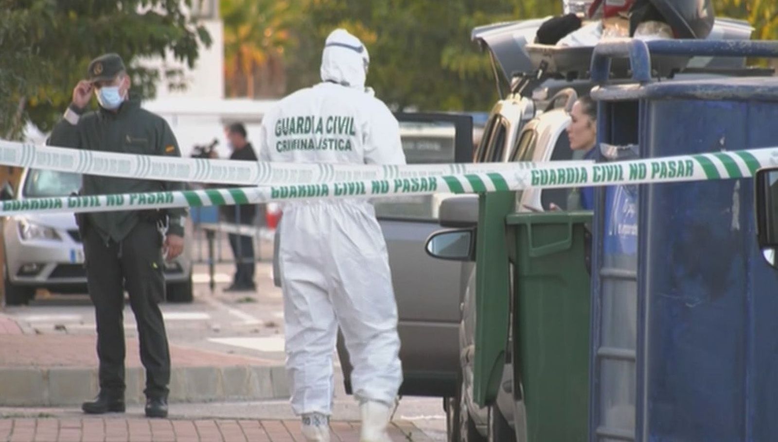 Detenido un hombre de 70 años por descuartizar a su pareja en Torrevieja y tirarla a un contenedor