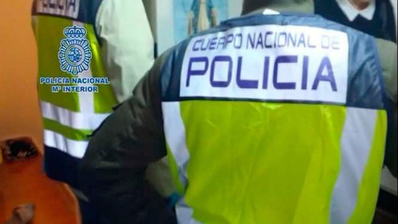 Cae una red que introducía ilegalmente a chinos en Europa, con 100 detenidos