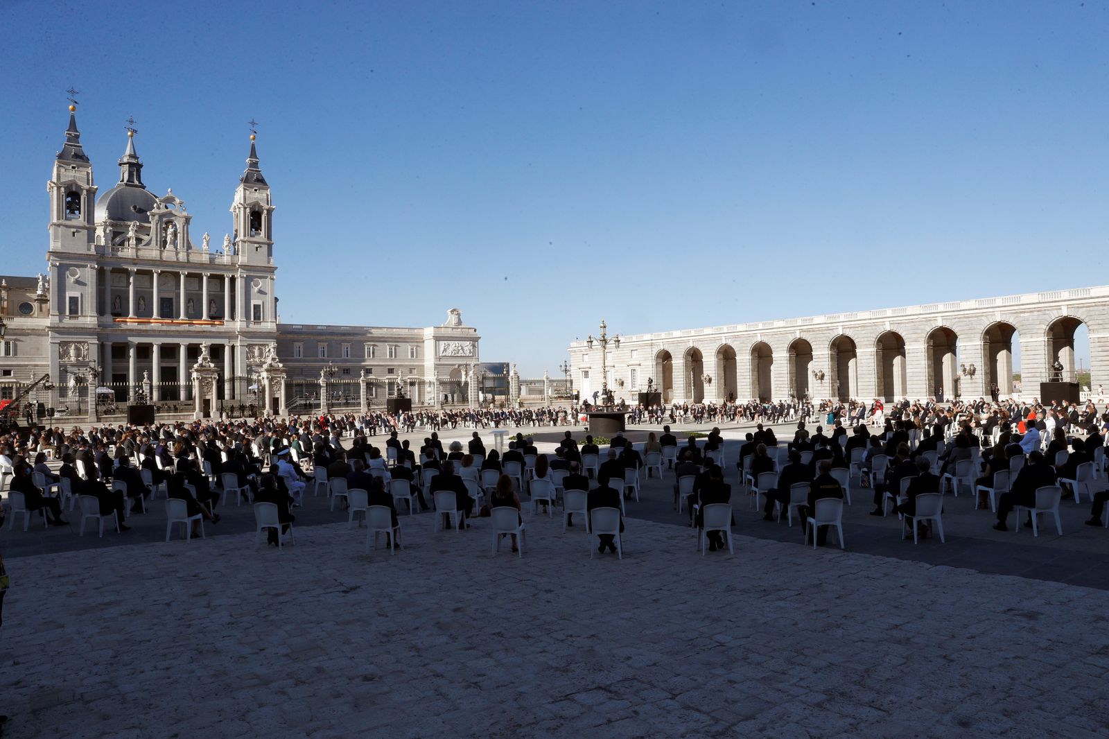 Homenajes a las víctimas de la Covid en el Palacio Real, el 16 de julio de 2020