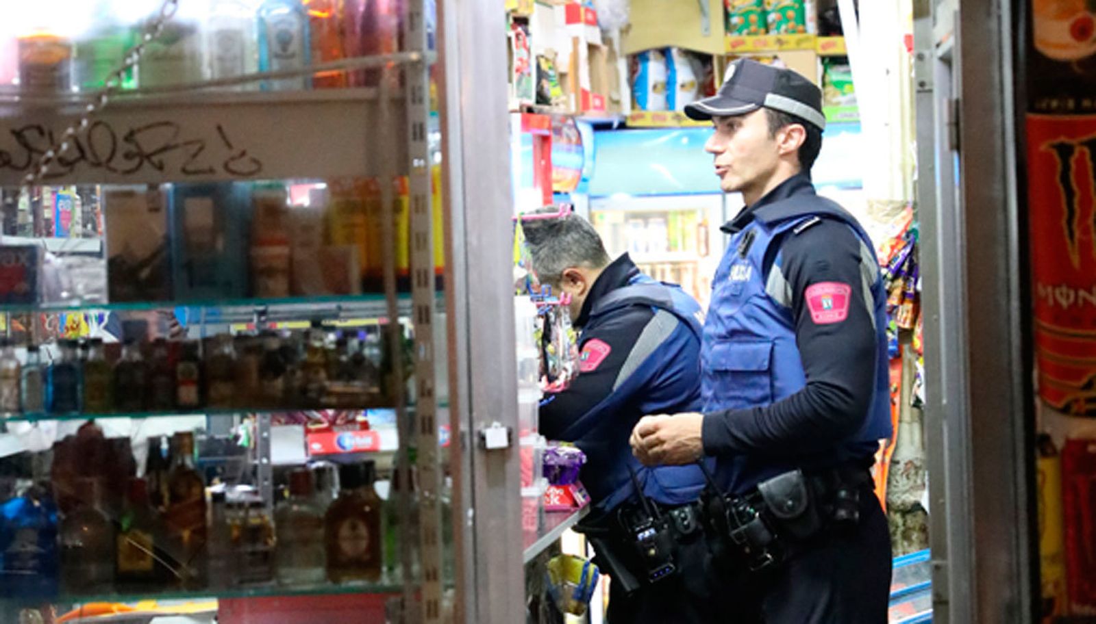 Agentes de la Policía Municipal de Madrid duranrte una intervención