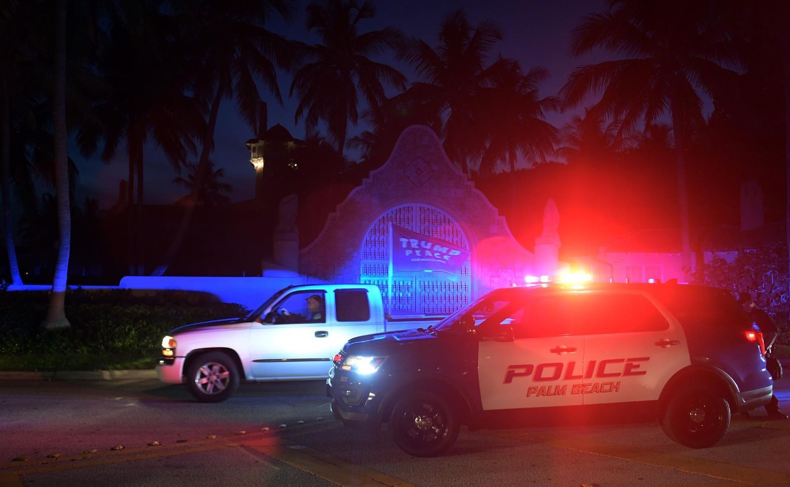 El FBI registra la casa de Trump