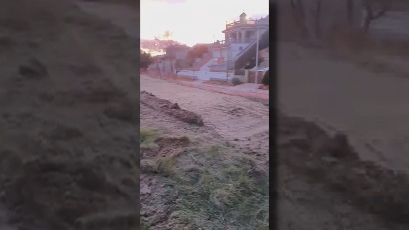 "Pantallas antirruido a dos metros de casa": la protesta de los vecinos de Parque Coimbra en Móstoles