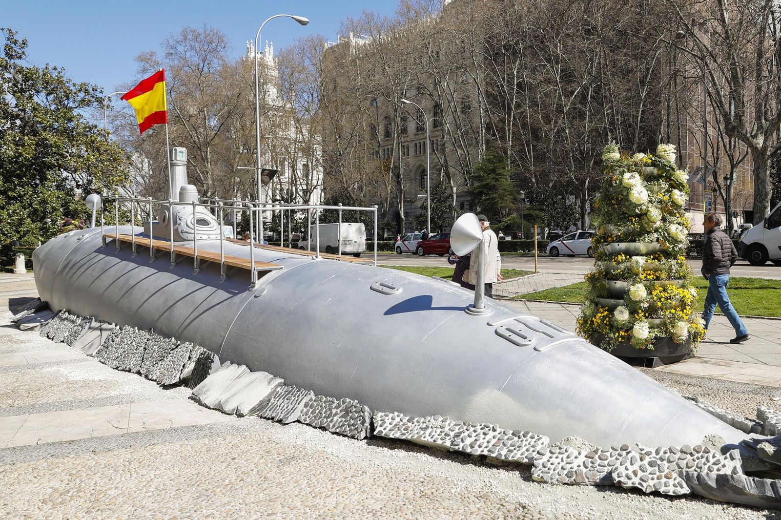 ¿Por qué hay un submarino en el Paseo del Prado?