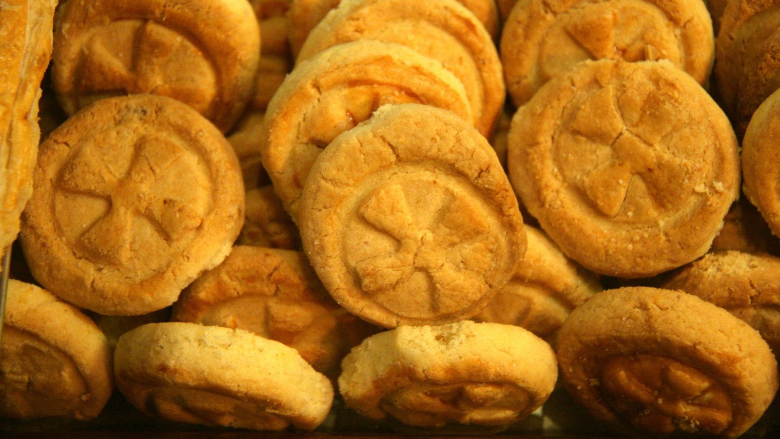 Arranca la venta de panecillos de San Antón