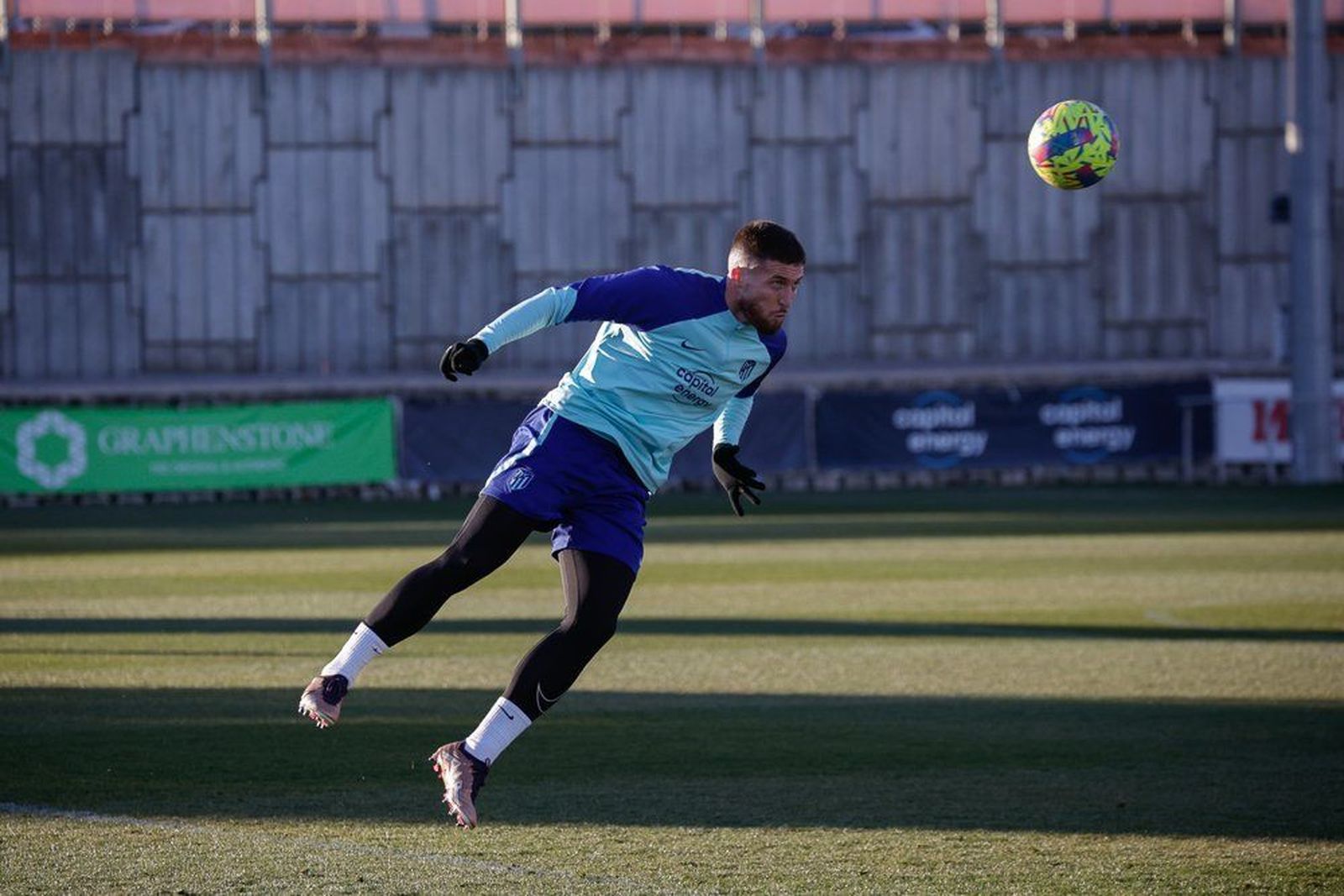 Doherty, Lemar y Morata, alternativas para el once ante el Sevilla