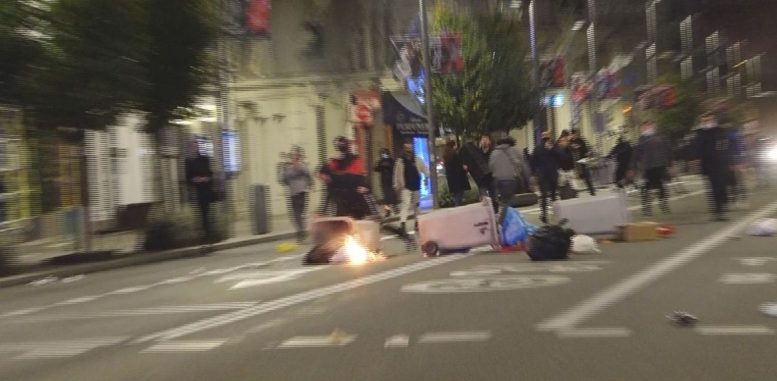 La terraza del Círculo de Bellas Artes destrozada por los disturbios del sábado por la noche