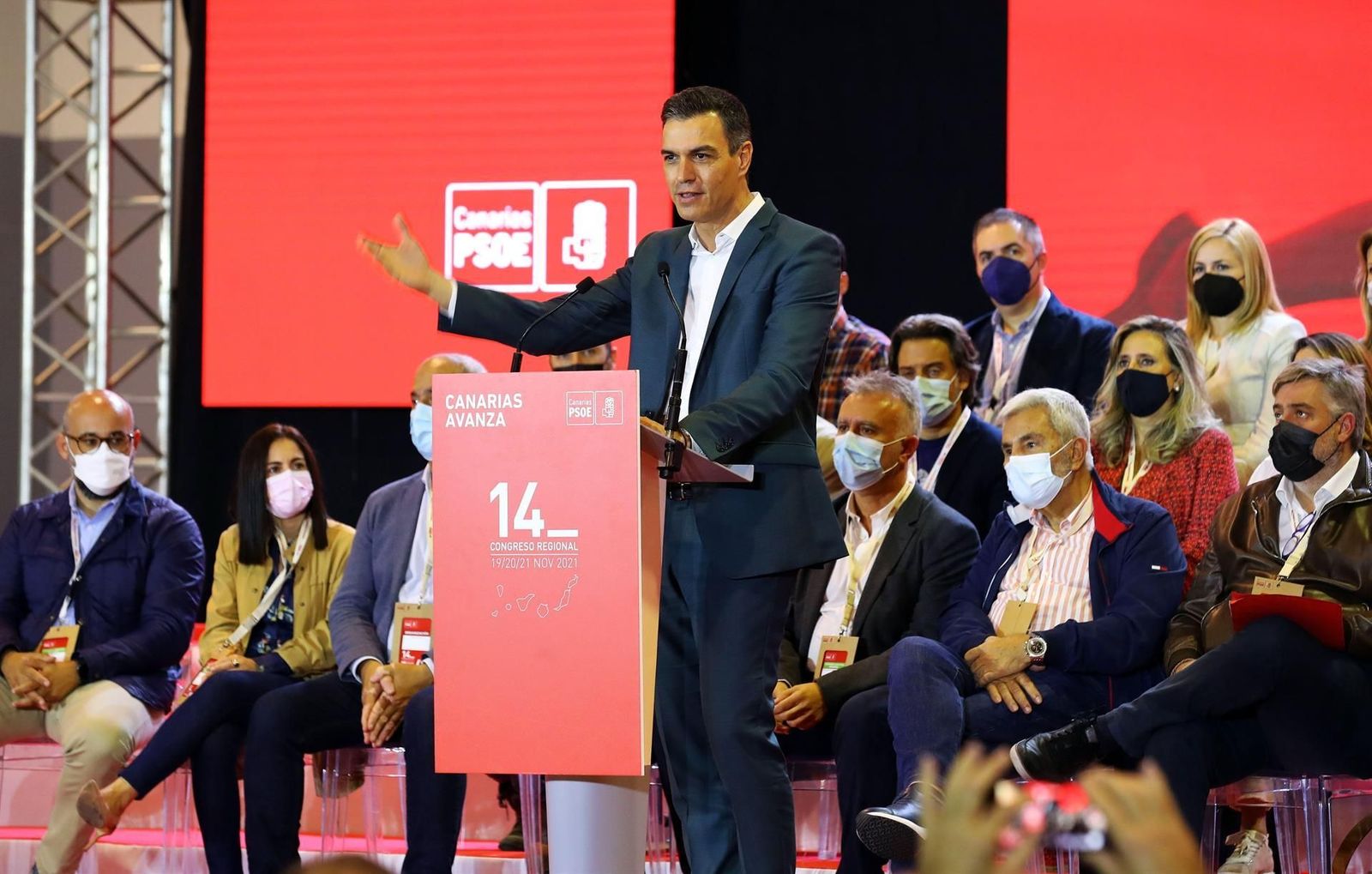 Sánchez dice que la subida de las cotizaciones es un “mínimo esfuerzo” para sostener las pensiones