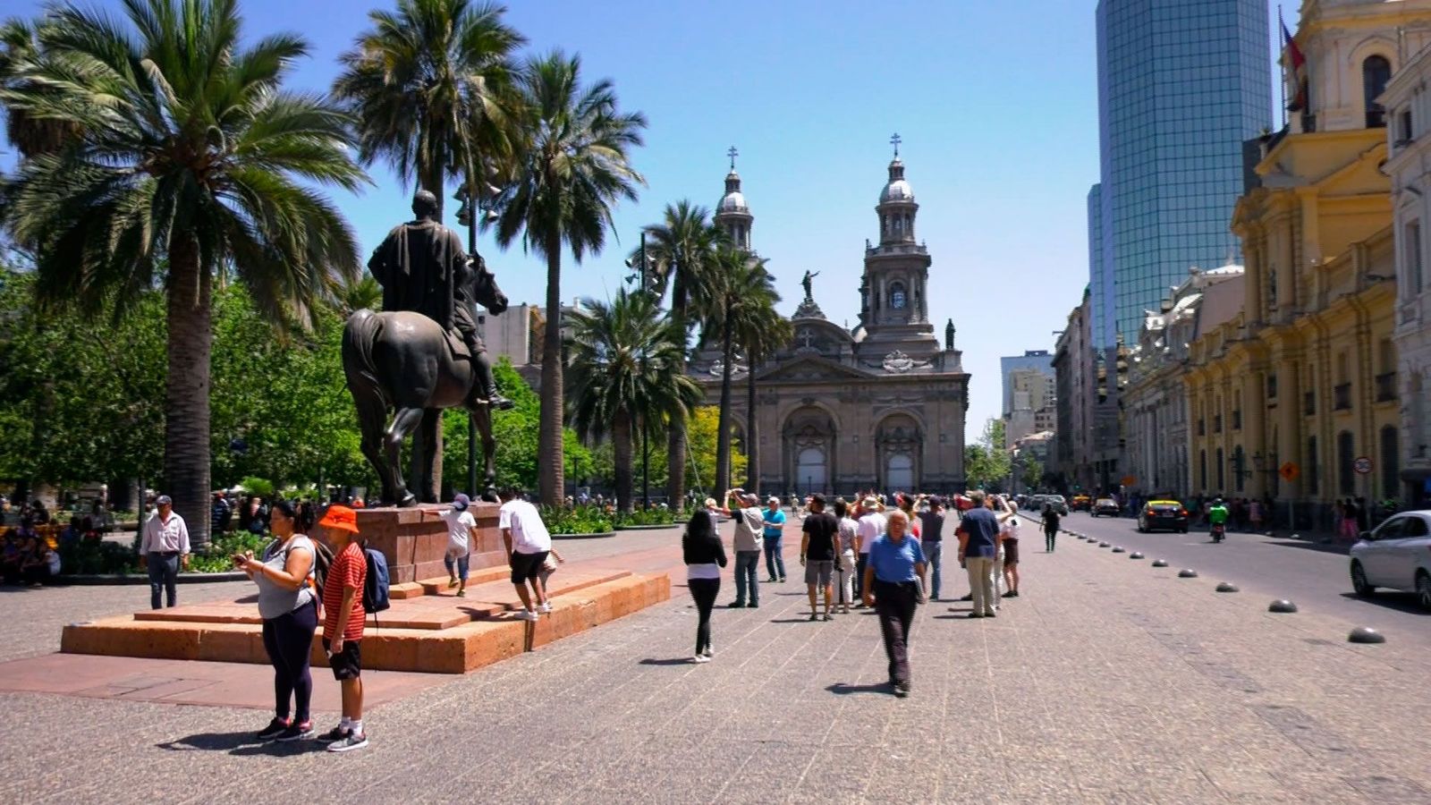 La Plaza de Armas de Santiago de Chile, el corazón de la capital