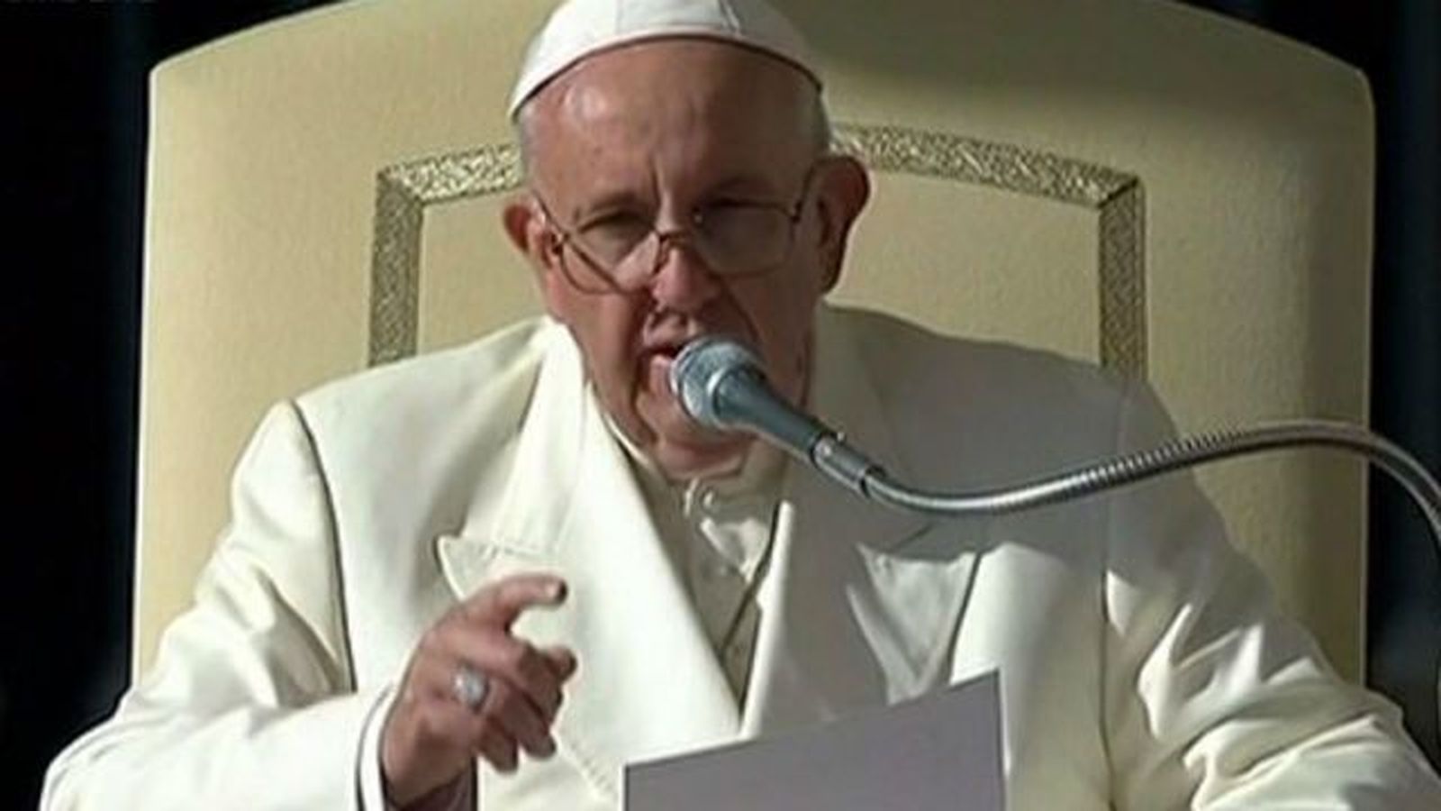 El Papa advierte de la incomunicación que crean los smartphone
