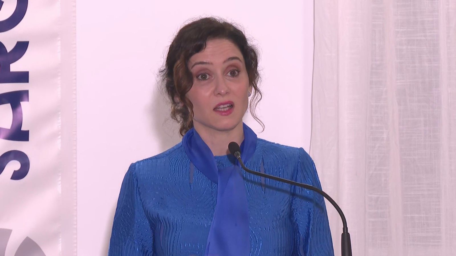 Ayuso aboga por una Administración austera y eficaz que no se dedique a controlar la sociedad