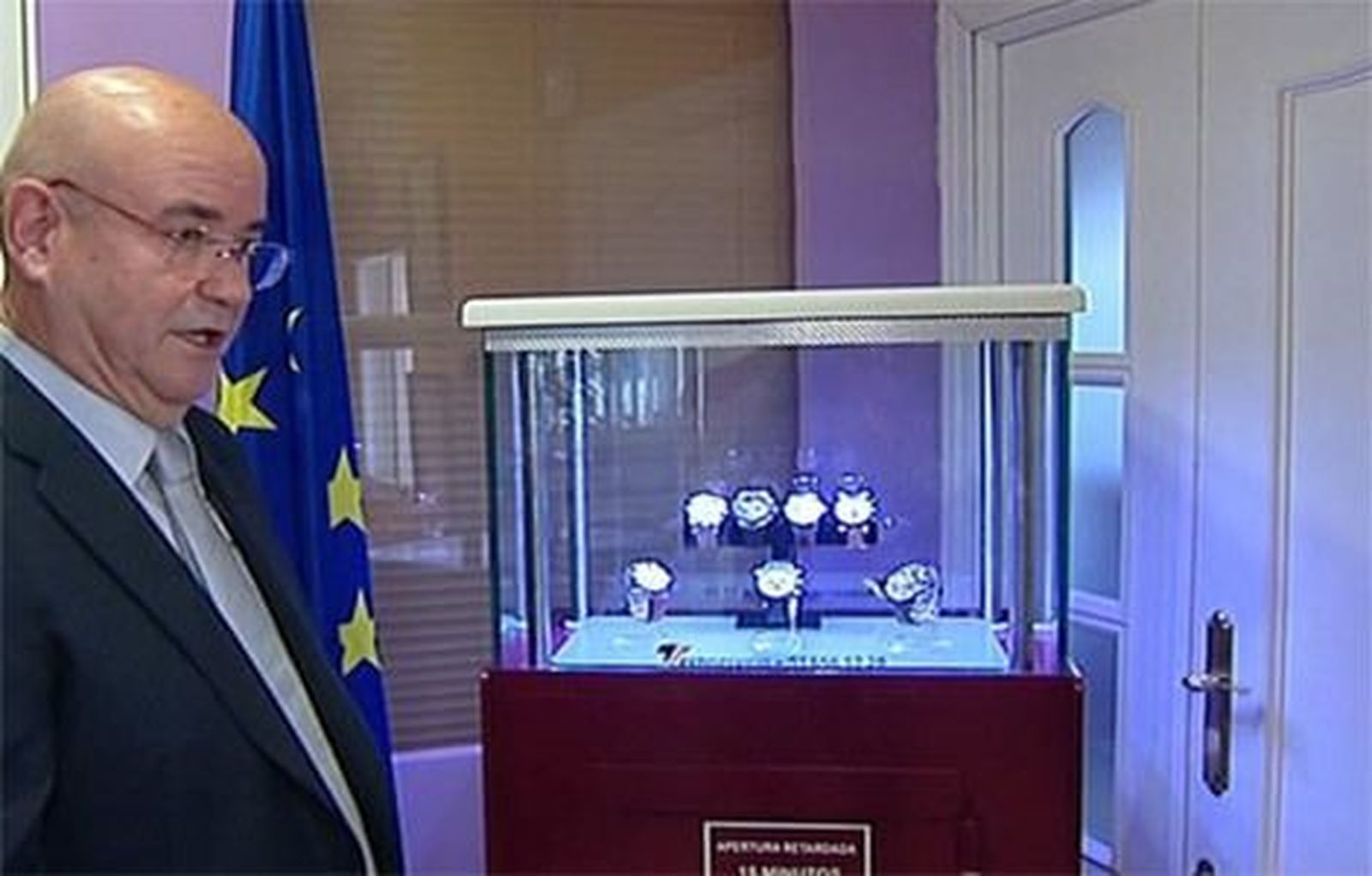 Una vitrina-caja fuerte para evitar robos en las joyerías