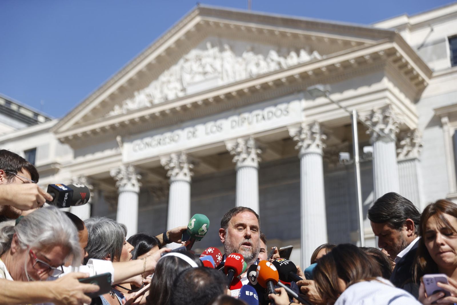 Oriol Junqueras en la puerta del Congreso de los Diputados