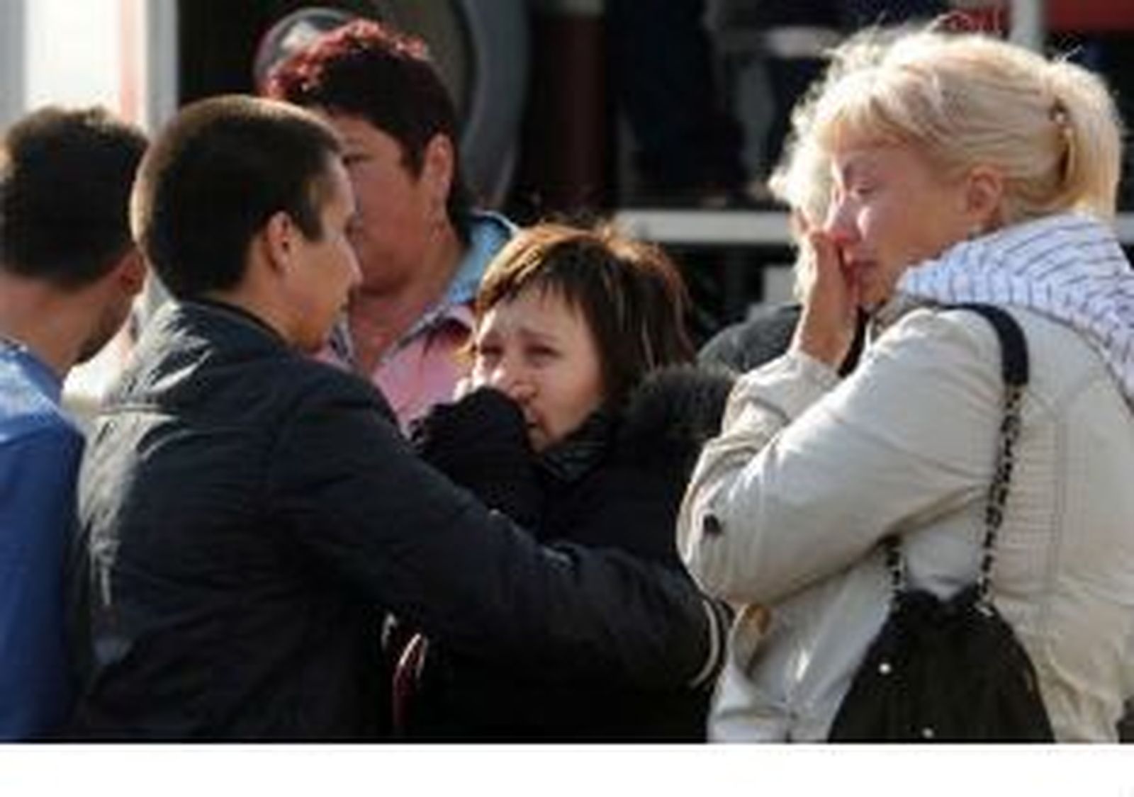Hallan al menos 110 cadáveres en el interior del barco hundido en el Volga