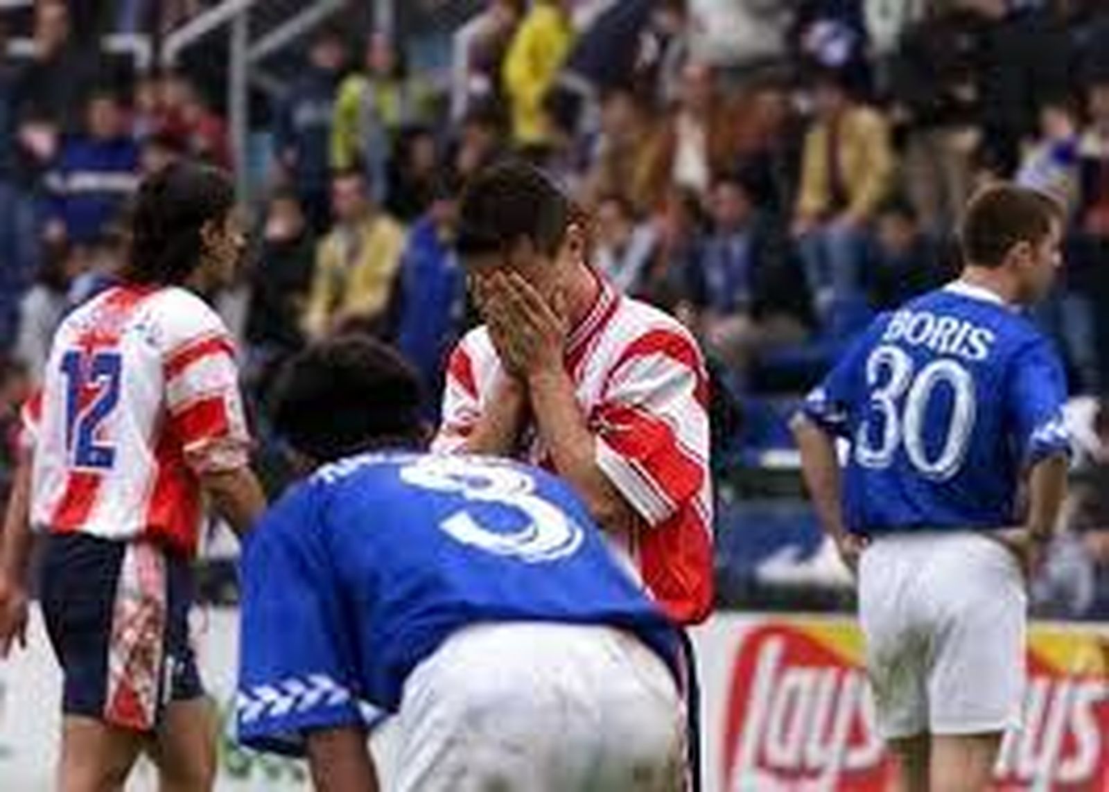 El Atlético de Madrid desciende en Oviedo
