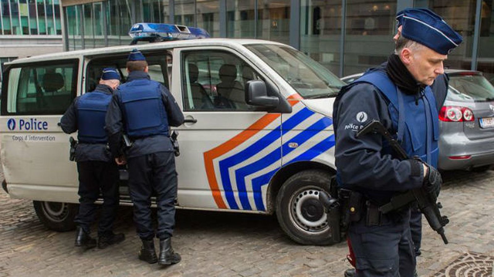 Agentes de la Policía francesa