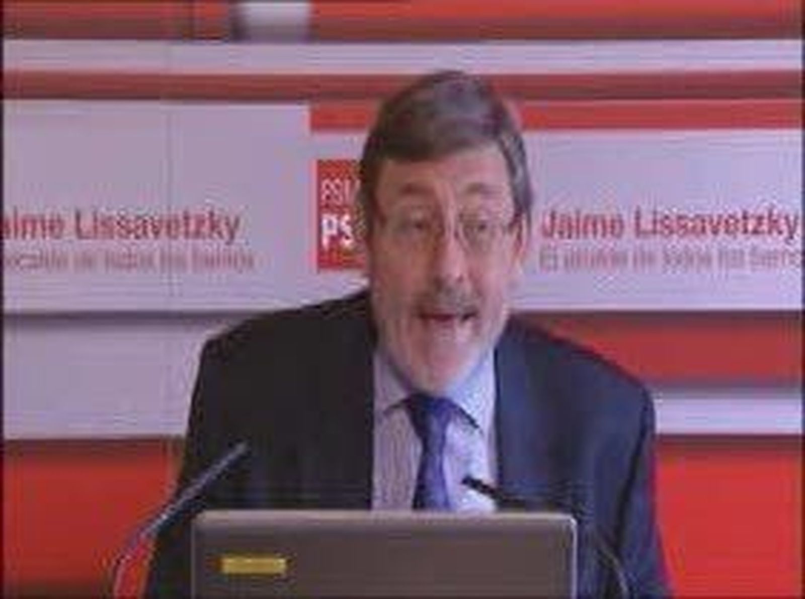 Lissavetzky llama a Gallardón "deudópata" y promete quitar la tasa de basuras