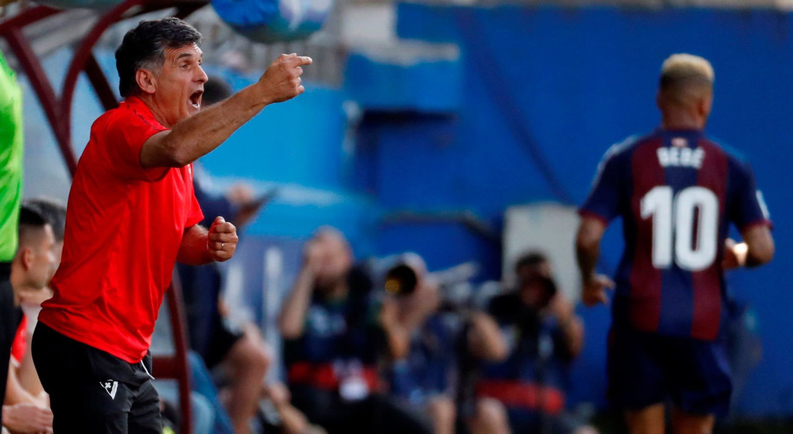 Mendilibar: "Queremos ganar, otra cosa es que podamos conseguirlo"