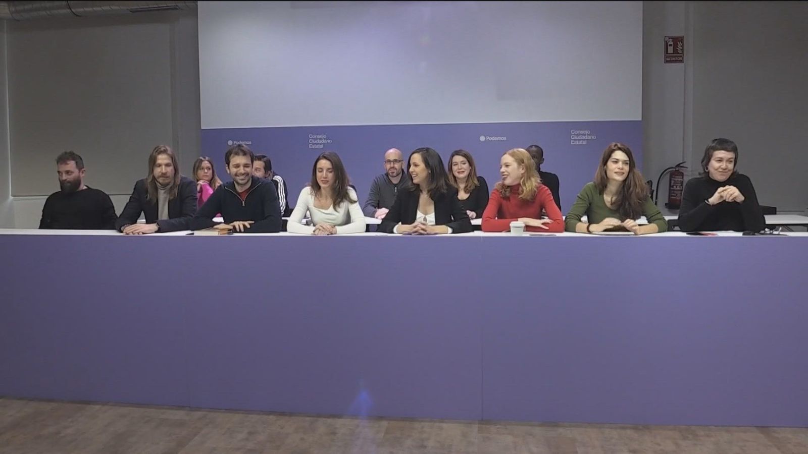 Iglesias dice que hay intención de "matar políticamente" a Podemos