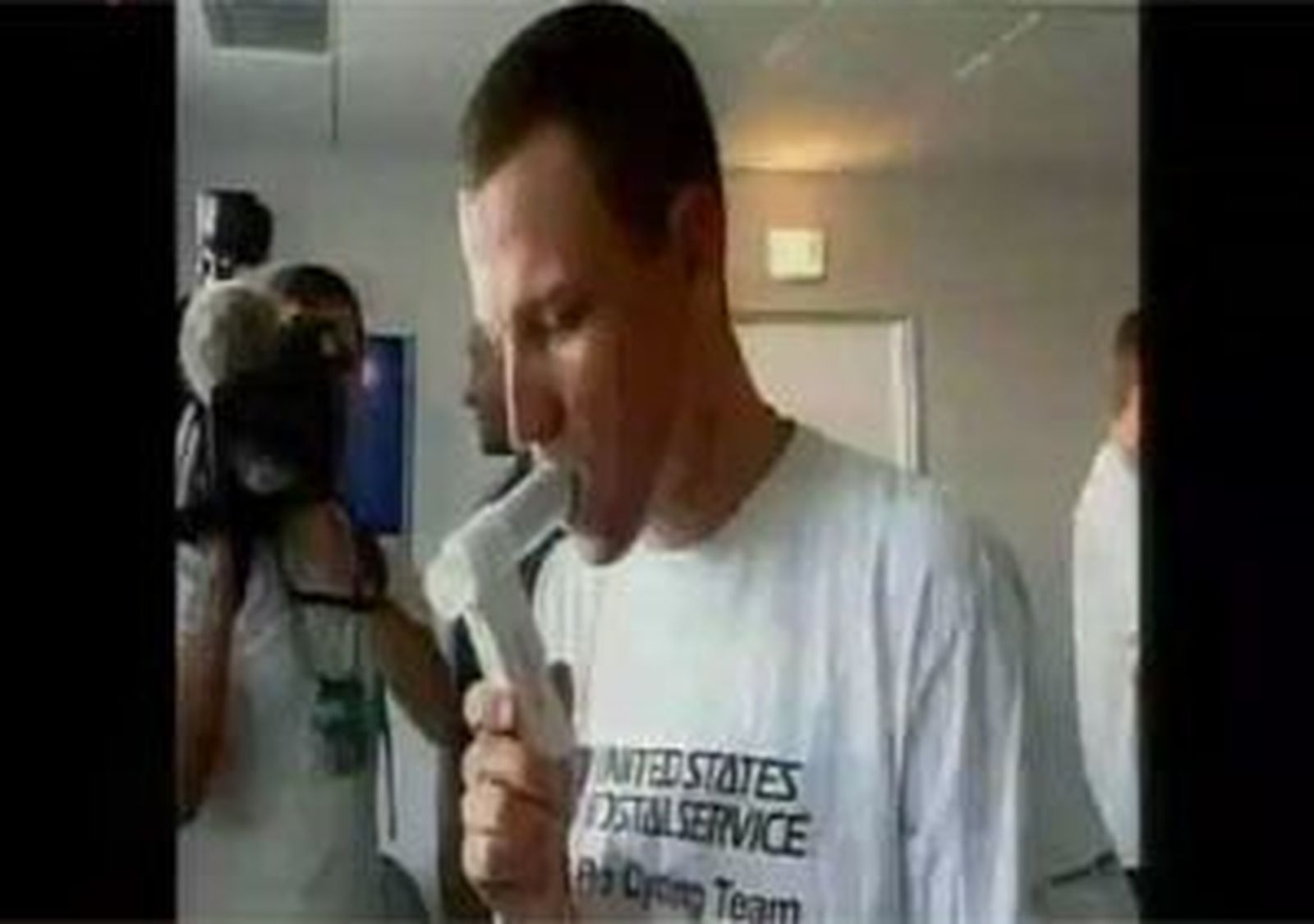 La USADA dice que Armstrong participó en un sofisticado programa de dopaje