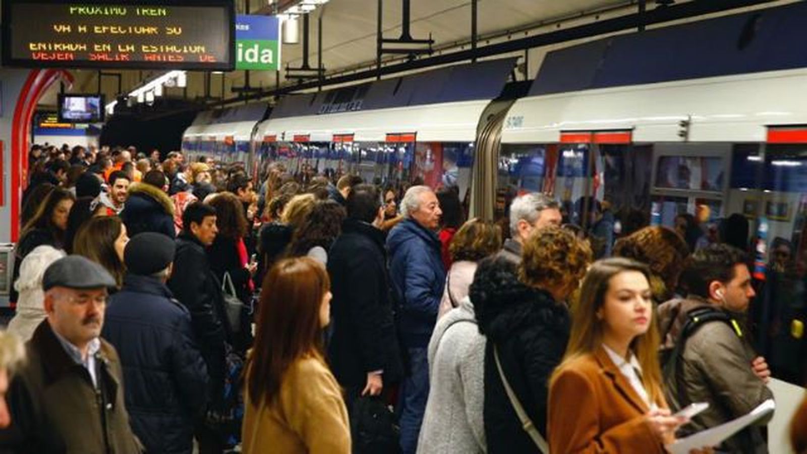 Sin incidencias en los paros parciales de maquinistas de Metro de este lunes