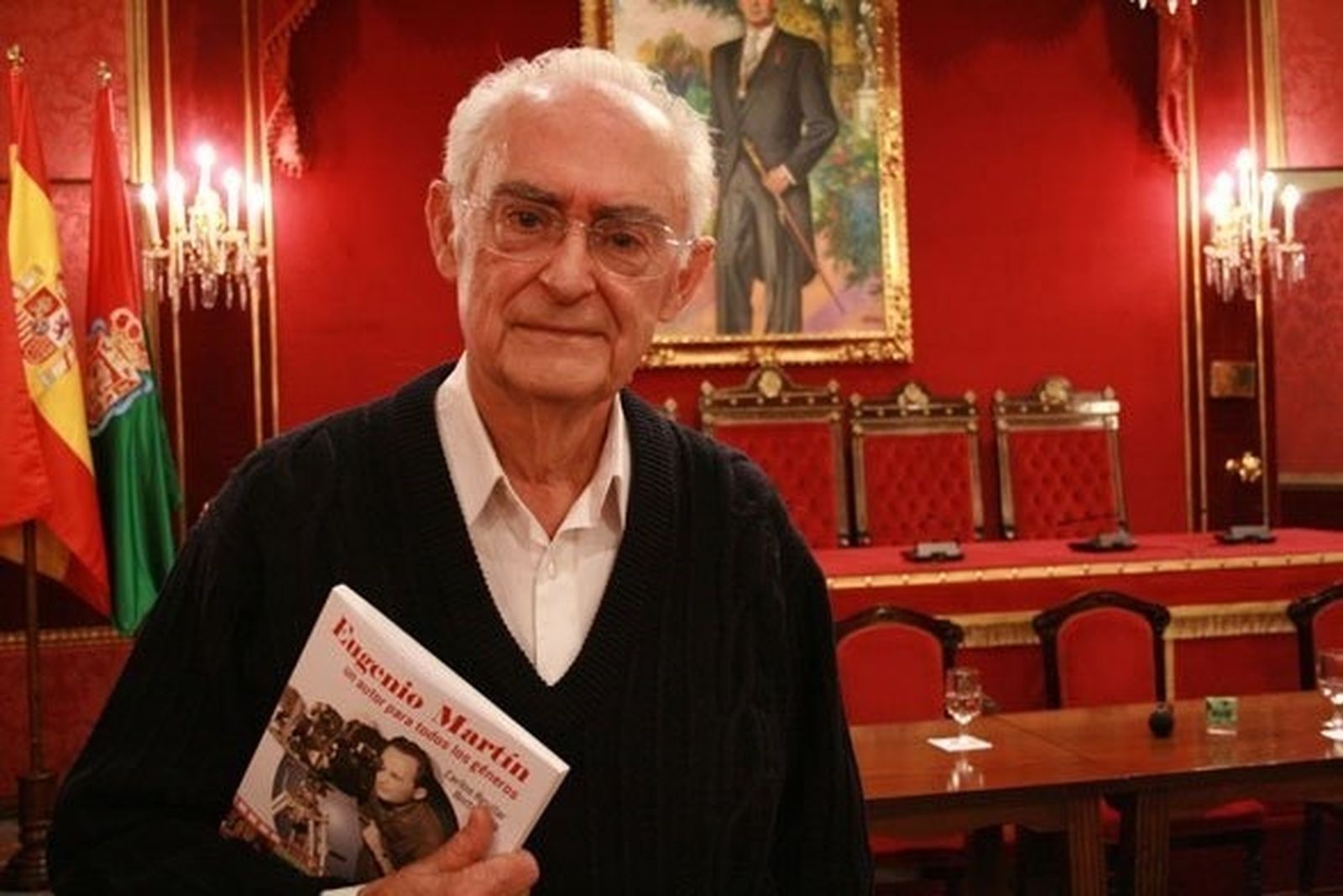 El cineasta Eugenio Martín en la presentación de uno de sus libros
