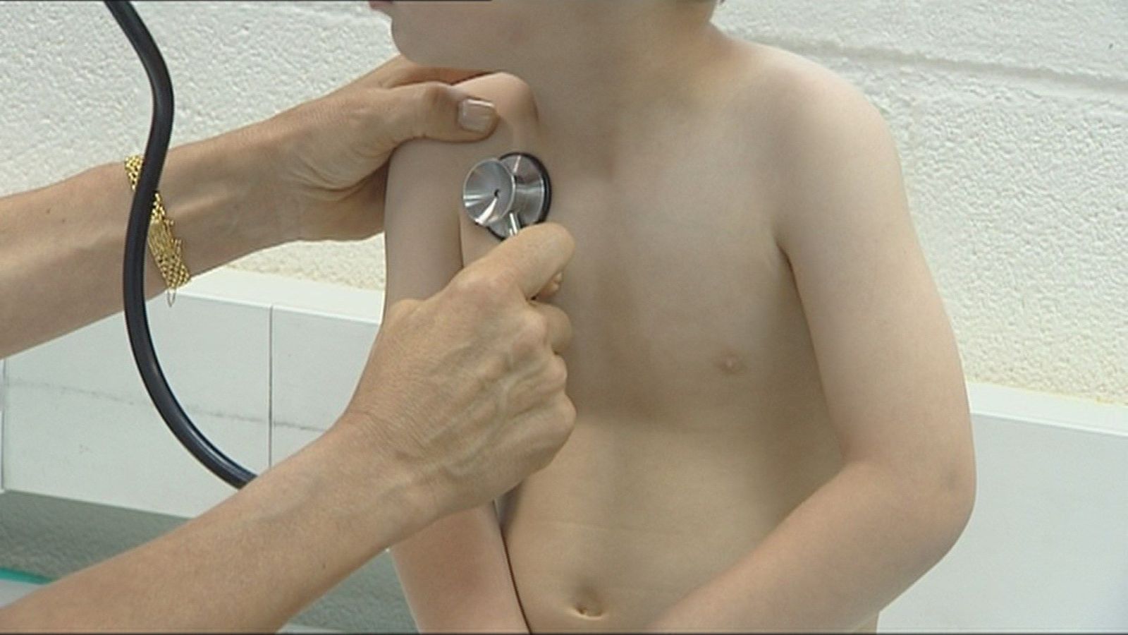 Los pediatras se declaran incompetentes para emitir certificados de exención de escolarización