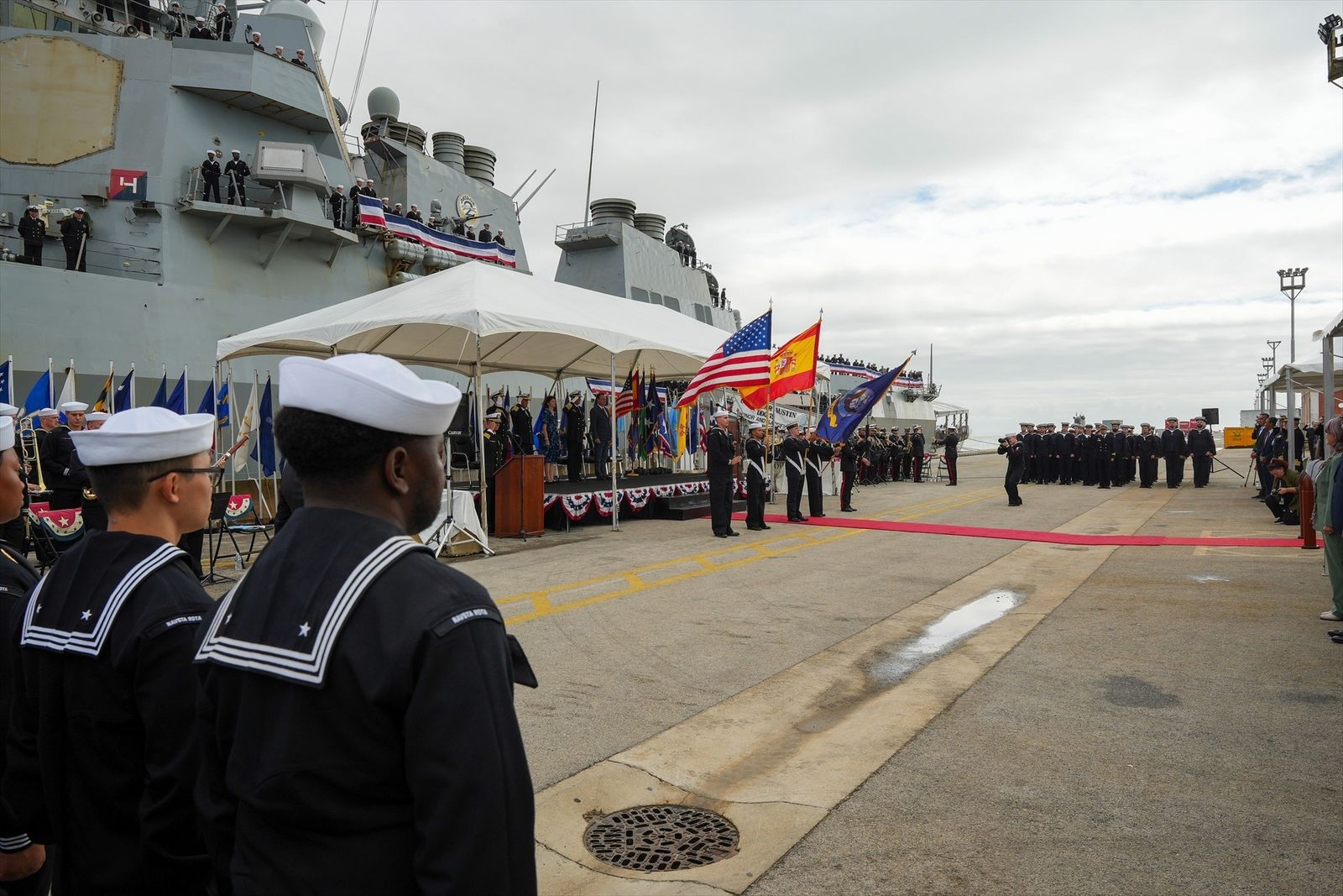 Llegada de un buque de EEUU a la Base Naval de Rota en 2024