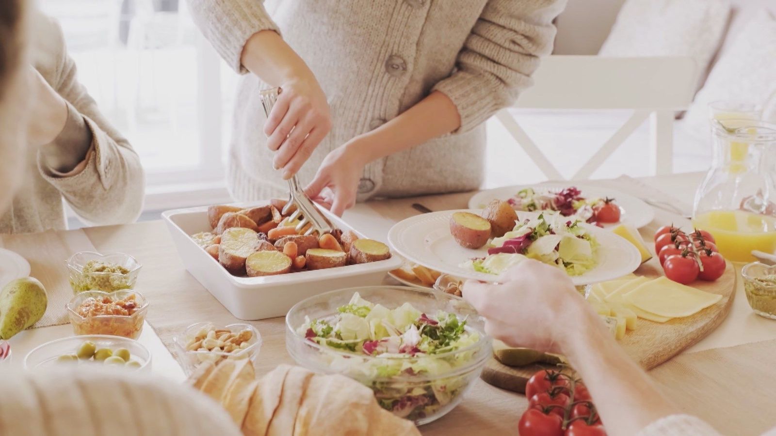 Alimentación consciente: cómo comer mejor para cuidar tu cuerpo y mente