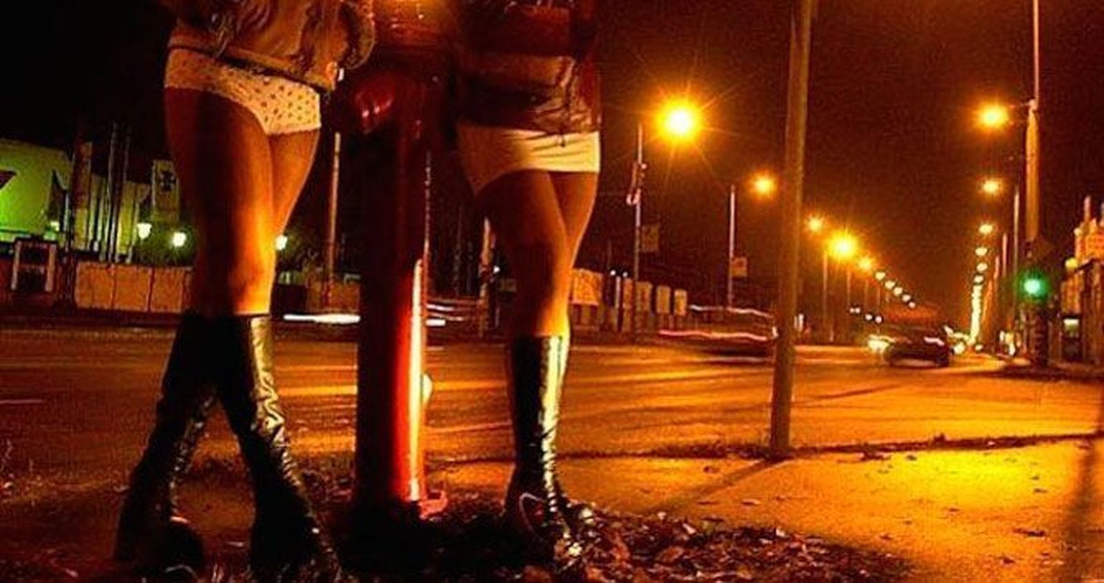 El Delegado del Gobierno urge a multar a los clientes de prostitución
