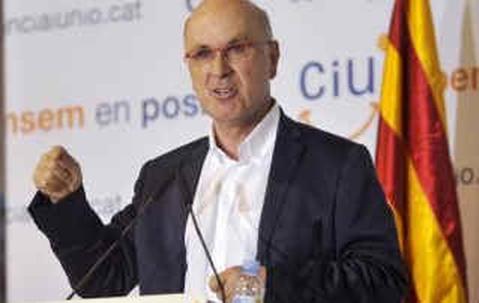 Duran se plantea apoyar una moción de censura a Zapatero