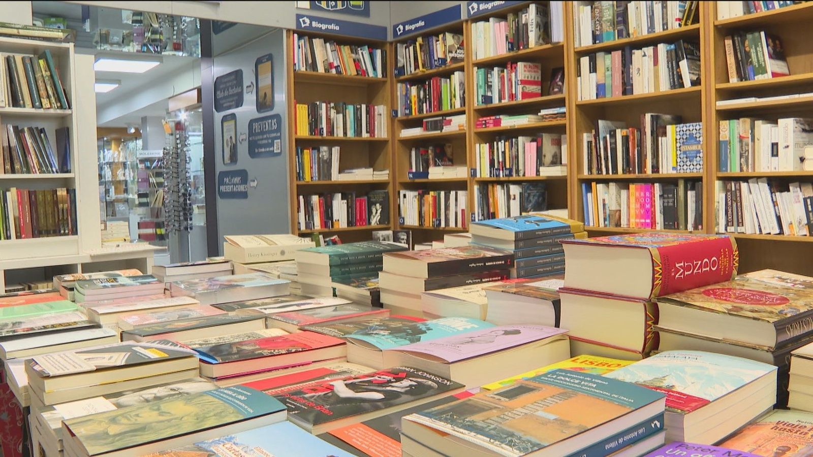 Troa cumple más de 70 años en la capital con la literatura infantil como seña de identidad
