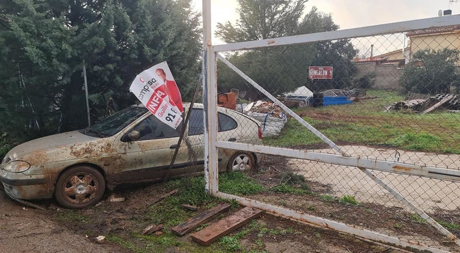La Policía de Nuevo Baztán detiene a un ladrón atrapado en su propio coche