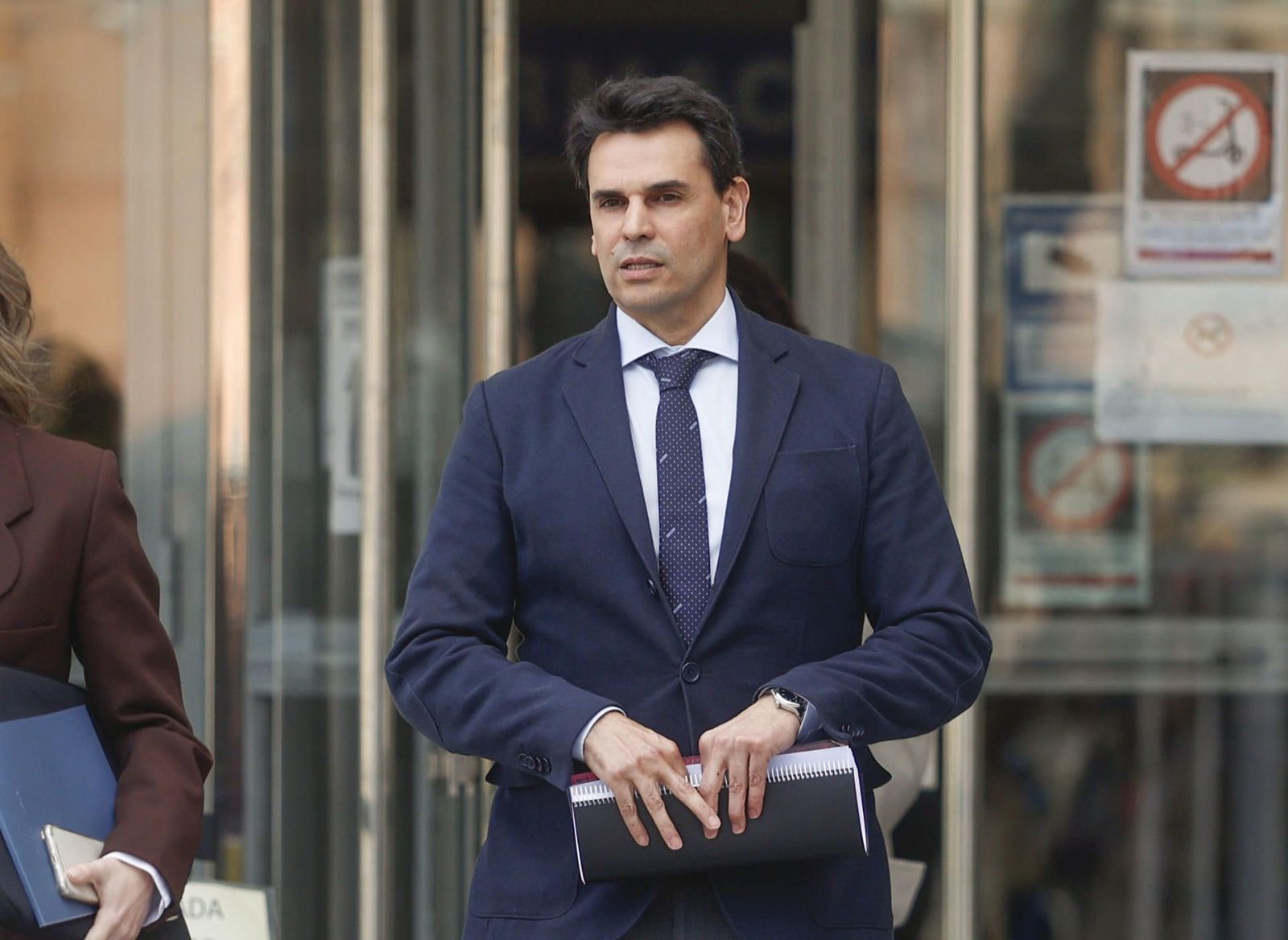 La Fiscalía pide casi cuatro años de cárcel para la pareja de Ayuso por fraude fiscal