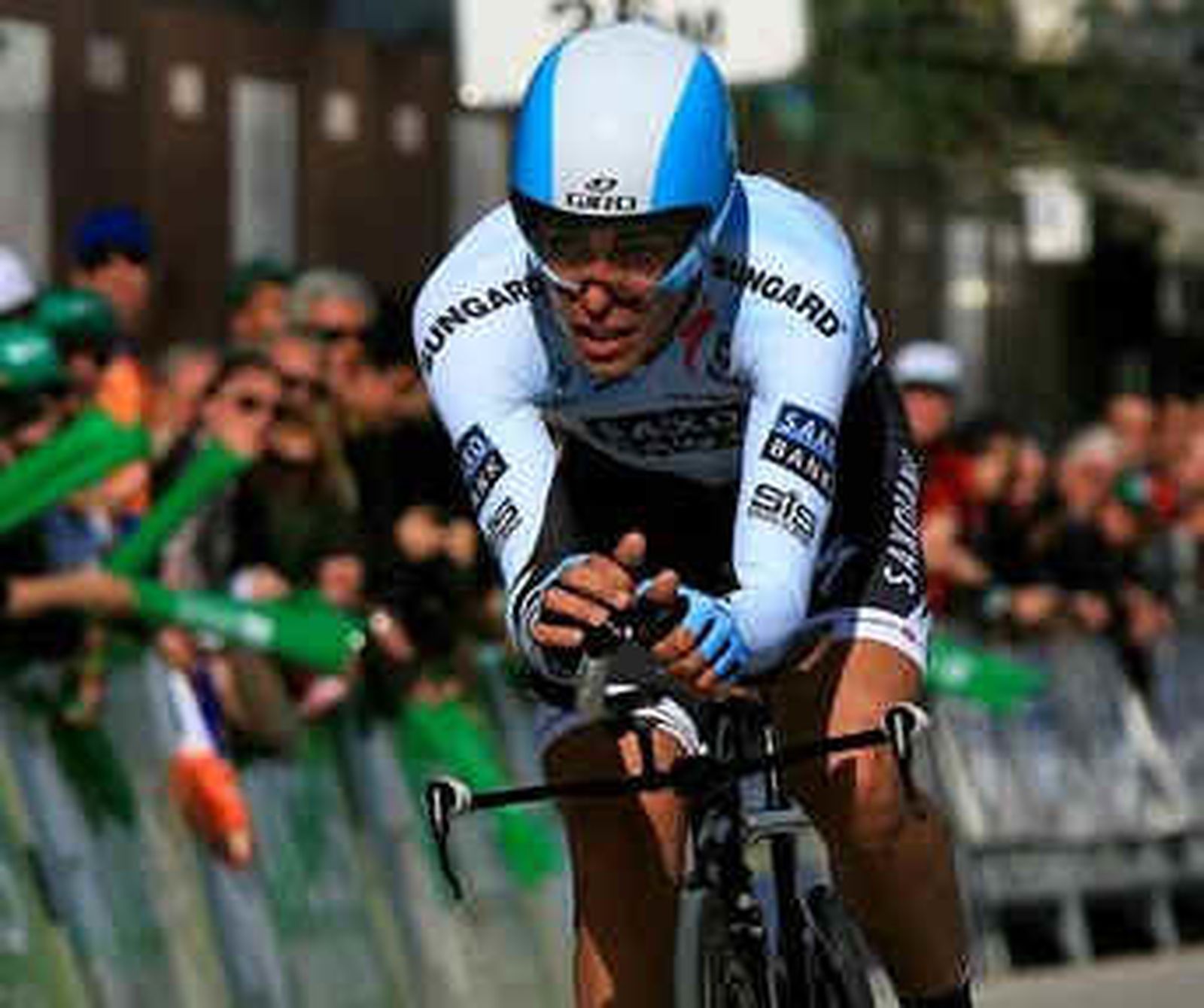 Contador mide su estado de forma para el Tour en la crono