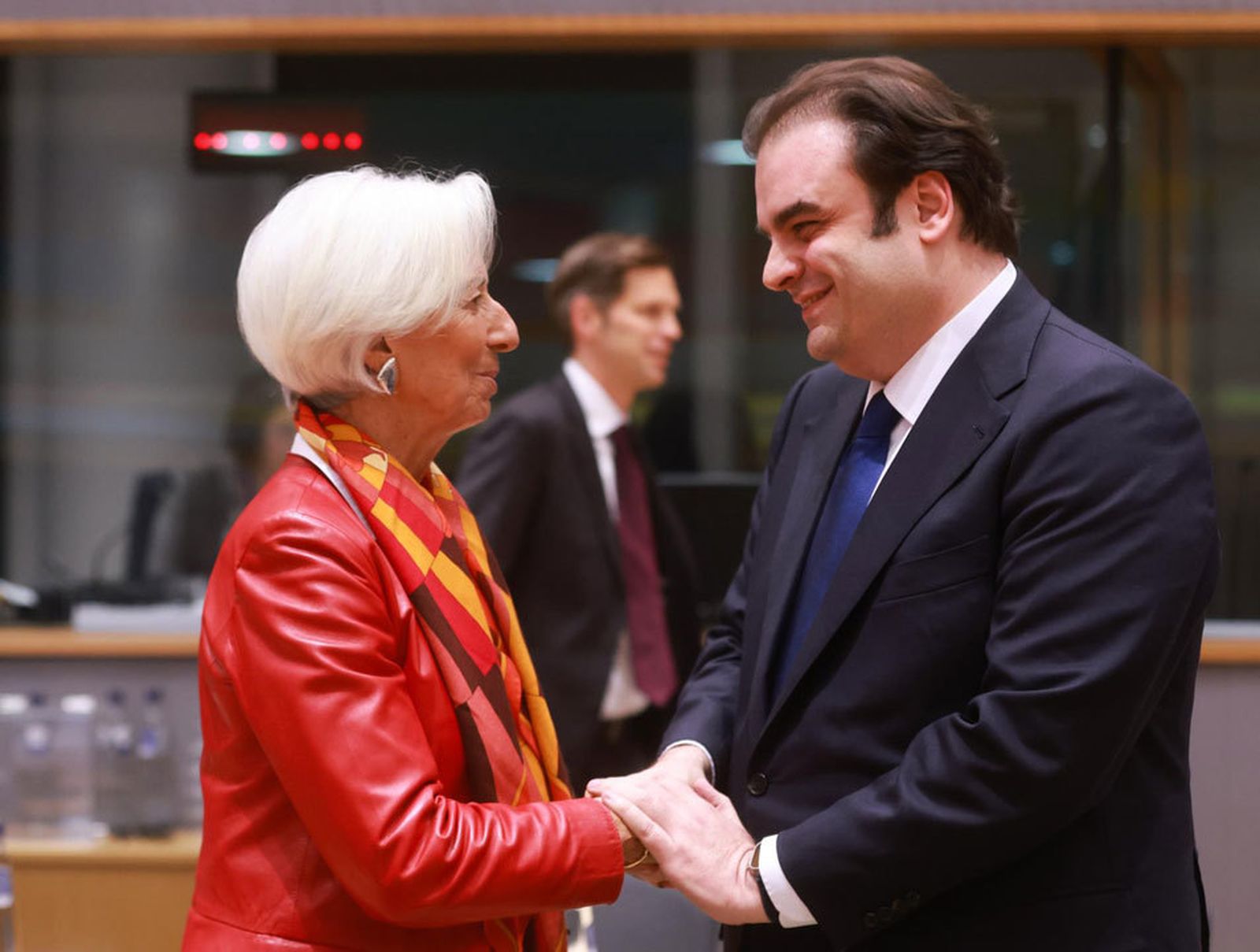 Kyriakos Pierrakakis  con Christine Lagarde