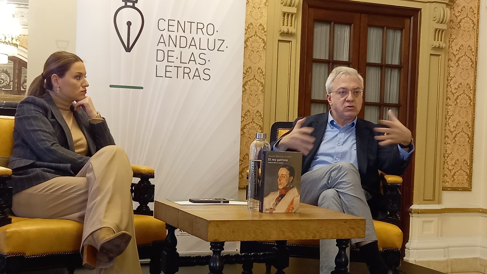 Javier Moreno Luzón en una presentación de su libro sobre Alfonso XIII