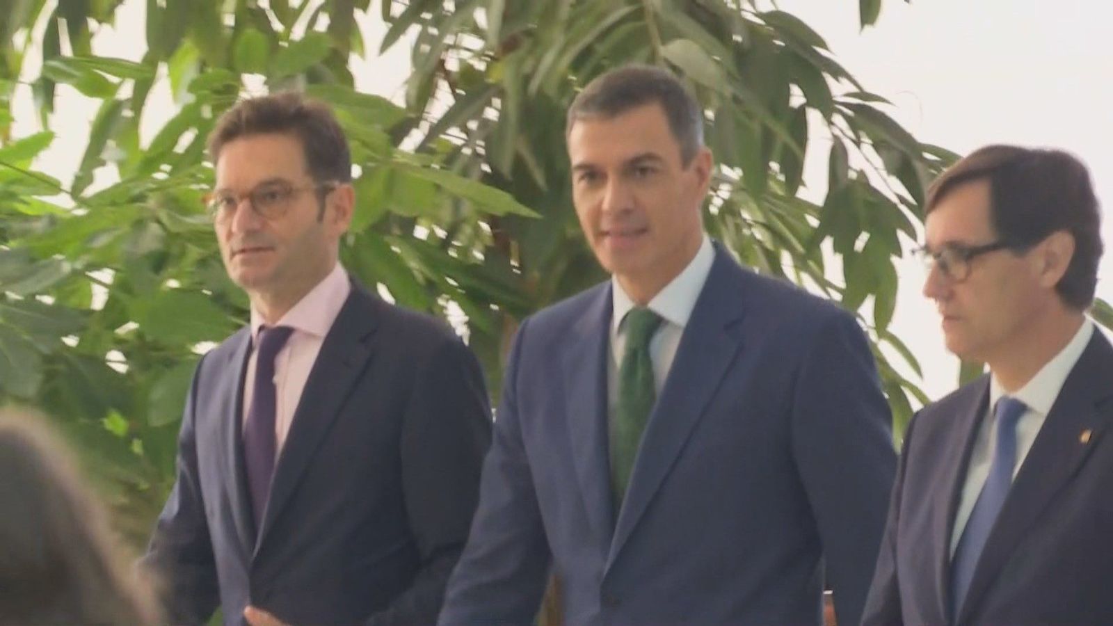 'El País' se revuelve contra Sánchez por "tratar de adueñarse de un medio de comunicación independiente desde el poder"