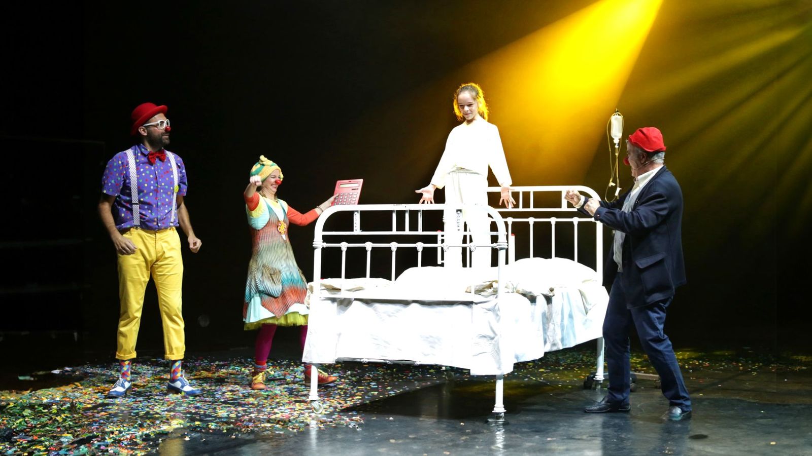 El Teatro Circo Price acoge la Gala Saniclown para que el arte terapéutico llegue a los hospitales