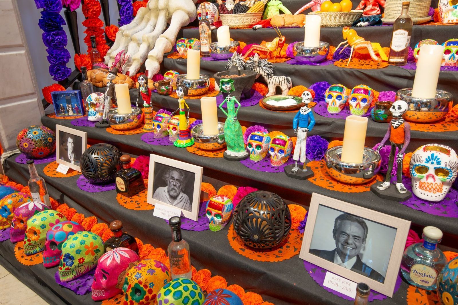 Casa México celebra su mega altar del Día de Muertos dedicándoselo a Frida Kahlo