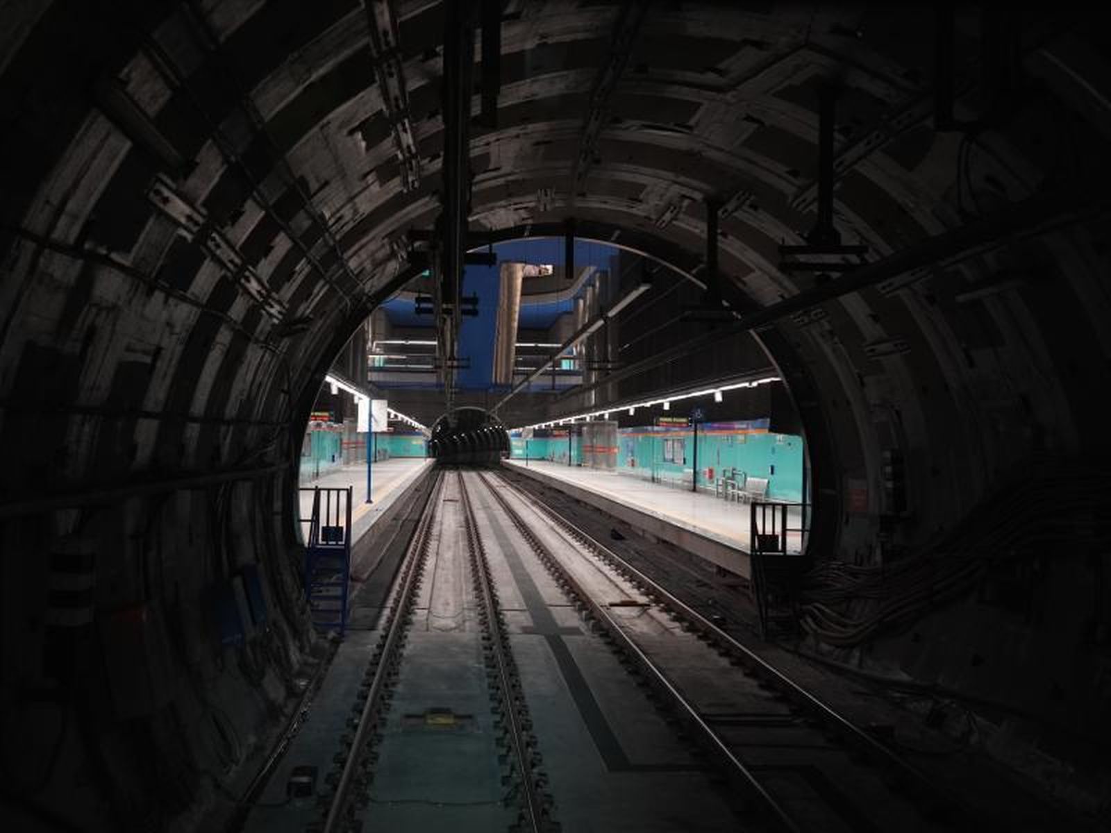 Túnel del metro de la línea 7B