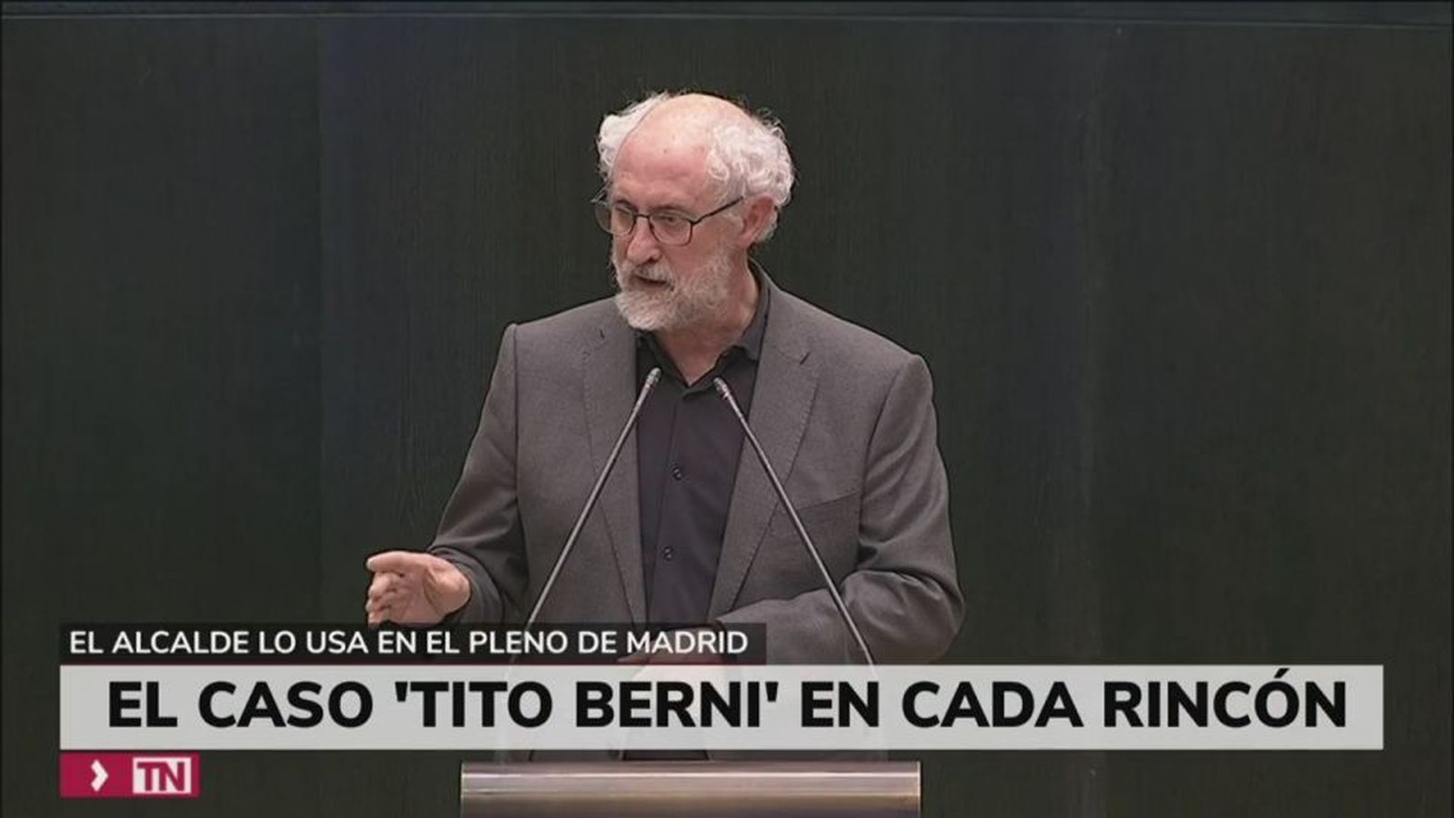 Tenso pleno en Cibeles, marcado por el caso 'Tito Berni', la tala de árboles y la agenda del alcalde